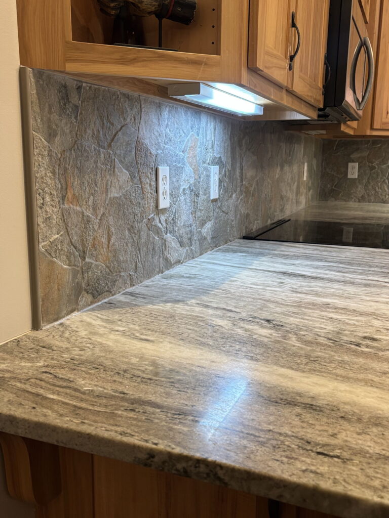 countertop-installation-by-longleaf